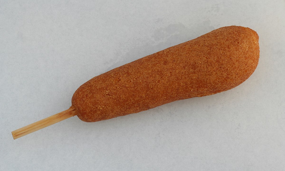 Tips Memilih Corn Dog yang Enak di Gerai Jajanan